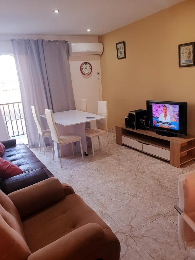 Rooms Nice And Quite 발렌시아 외부 사진