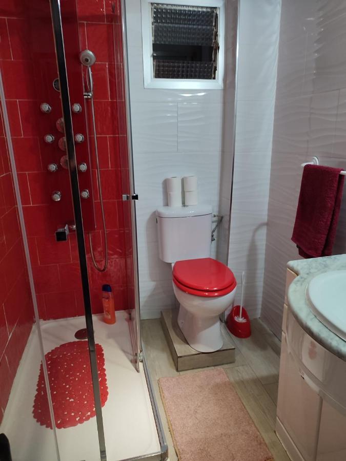 Rooms Nice And Quite 발렌시아 외부 사진