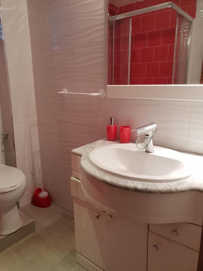Rooms Nice And Quite 발렌시아 외부 사진